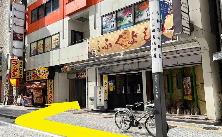 西新宿オークビル入り口